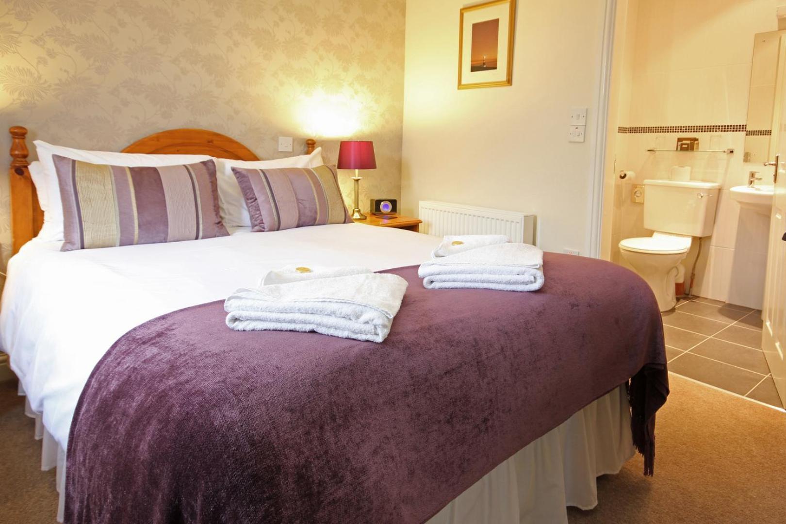 Lastra Farm Hotel Amlwch Exterior photo